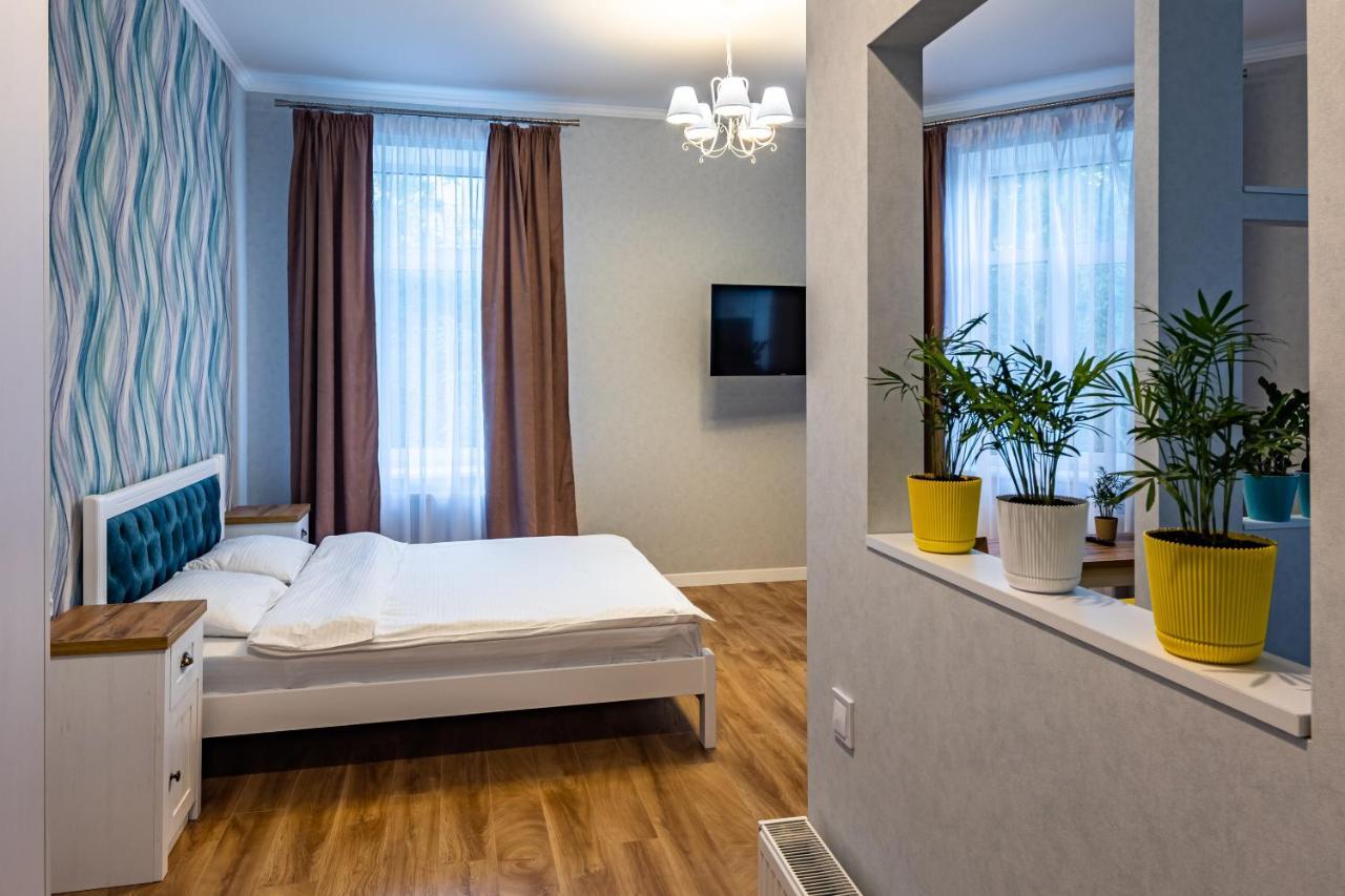 Leontovycha Apartment Lviv Eksteriør bilde