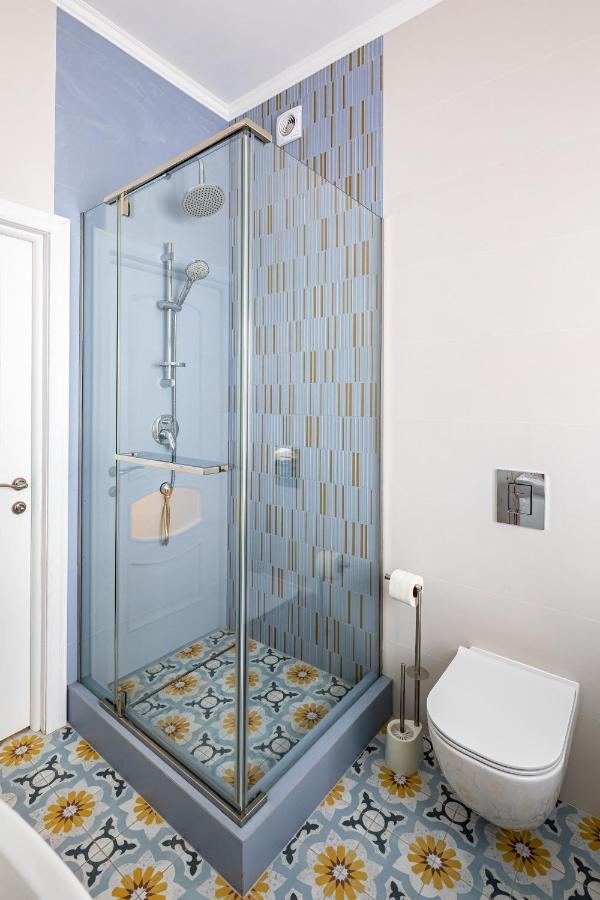 Leontovycha Apartment Lviv Eksteriør bilde